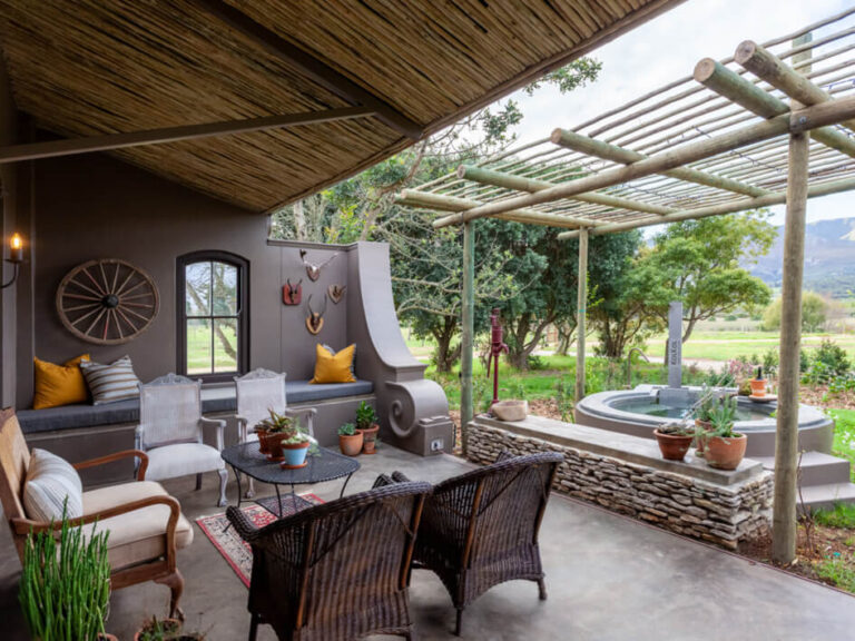 rivergate-farm-potters-shed-cottage-05-1350x900